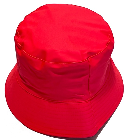 Zara Water Repellent Bucket Hat Size Medium Red - Picture 3 of 10